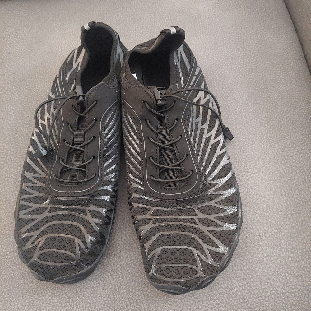 Barefoot Grounding Shoes for men. 13